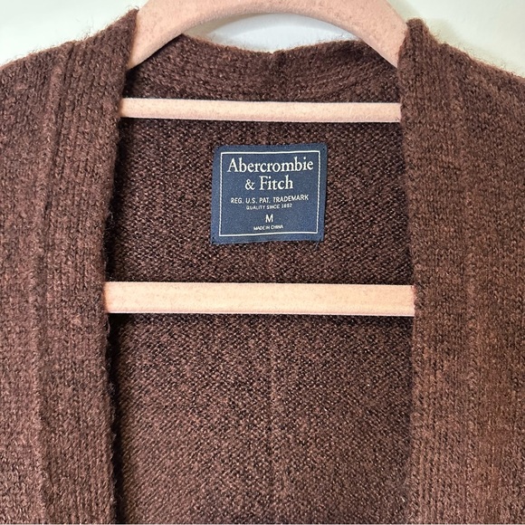 abercrombie and fitch cardigan sweater size medium - Picture 3 of 5